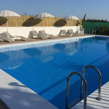 With 4 Bedrooms In Betera, With Pool Access, Enclosed Garden And Wi... Apartament