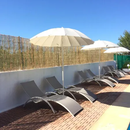With 4 Bedrooms In Betera, With Pool Access, Enclosed Garden And Wi... *