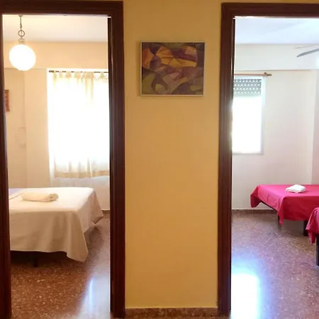 With 4 Bedrooms In Betera, With Pool Access, Enclosed Garden And Wi... Apartament