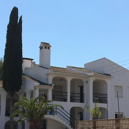 With 4 Bedrooms In Betera, With Pool Access, Enclosed Garden And Wi... Apartament *