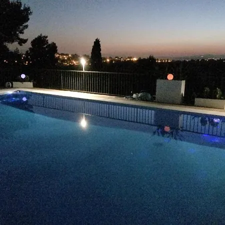 With 4 Bedrooms In Betera, With Pool Access, Enclosed Garden And Wi... Apartament Bétera
